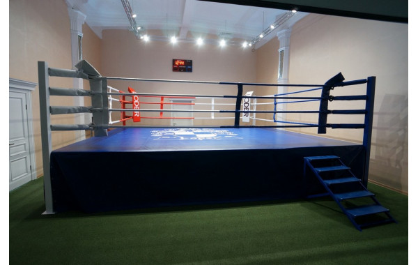 Ринг боксерский на помосте Atlet 7,5х7,5 м, высота 0,5 м, боевая зона 6х6 м IMP-A438 600_380