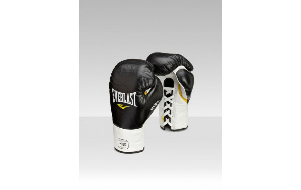 Боксерские перчатки Everlast MX Pro Fight черный, 8oz 180801 600_380