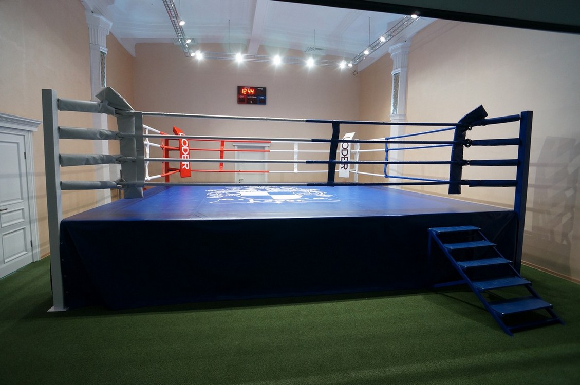 Ринг боксерский на помосте Atlet 7,5х7,5 м, высота 0,5 м, боевая зона 6х6 м IMP-A438 1129_750