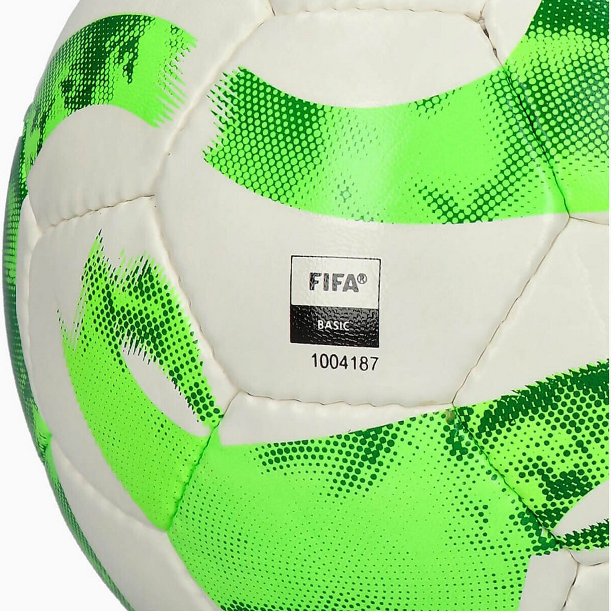 Мяч футбольный Adidas Tiro Match HT2421 FIFA Basic, р.5 2000_2000